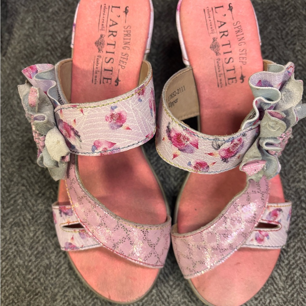 Spring Step Floral Pink and Gray Sandals